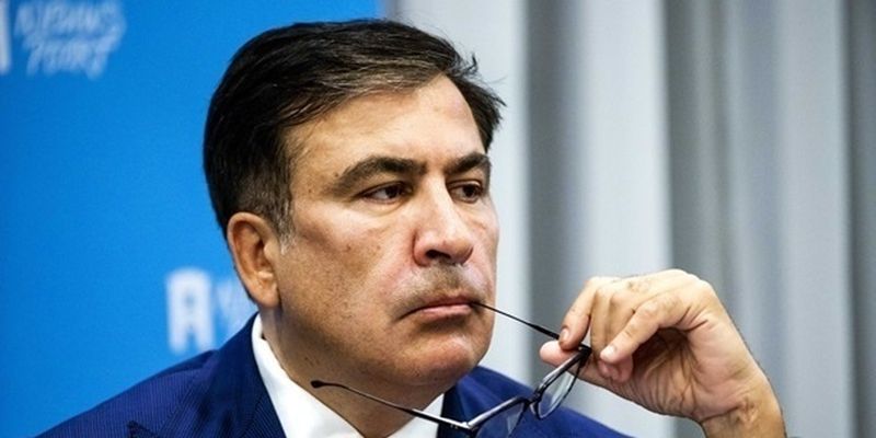 Голодающий Саакашвили согласился на лечение