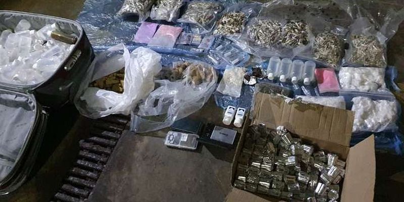У Києві правоохоронці затримали наркоторговців із «товаром» на 10 млн грн