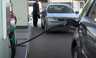 Колебание цен на топливо: какие сюрпризы ждут украинских водителей