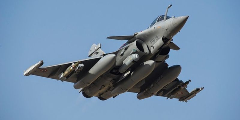 Французским военным самолетам запретили вход в воздушное пространство Алжира