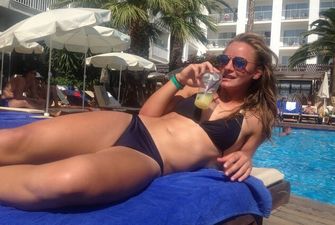 Популярная спортсменка сняла свой секс с подругой и лишилась фото
