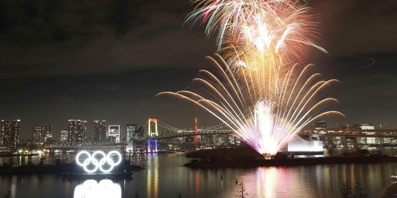 У Токіо ефектним феєрверком відсвяткували півроку до Олімпіади-2020