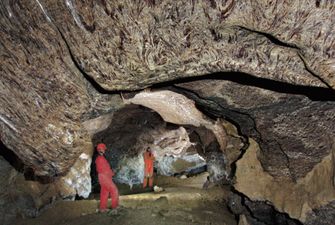 У самой длинной в мире гипсовой пещере на Тернопольщине будет свой кемпинг