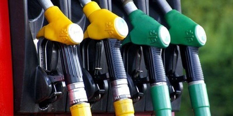 В Украине могут подняться цены на топливо: что задумали власти