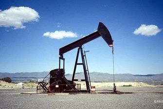 Нефть дорожает четыре месяца подряд