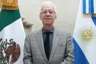 Мексика отзывает посла из Аргентины за кражу книги о Казанове