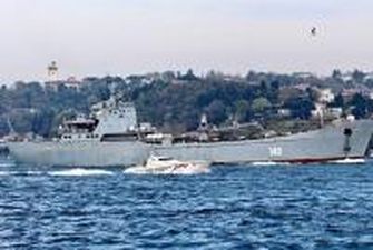 Россия отправила в Сирию крупный десантный корабль