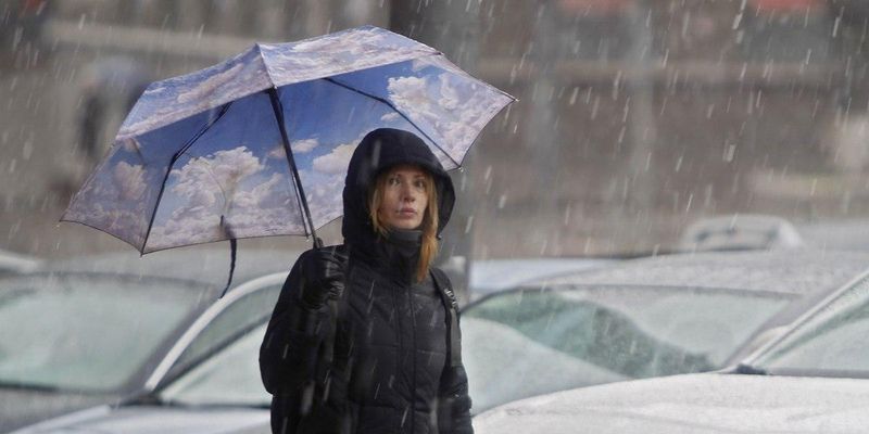 В Україну йдуть дощі та мокрий сніг: де 3 лютого знадобиться парасолька