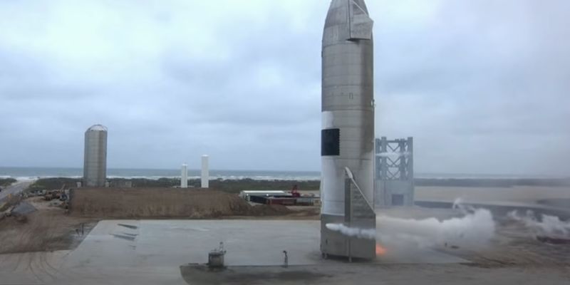 Полет на Луну: прототип Starship Илона Маска впервые успешно сел после тестового полета