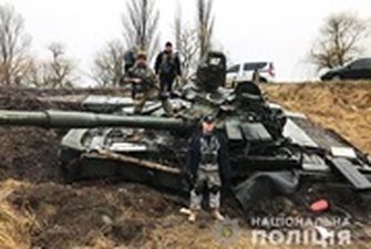 На Киевщине обнаружили брошенную врагом технику