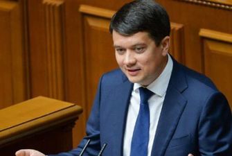 Депутати почали скаржитись Разумкову на штрафи