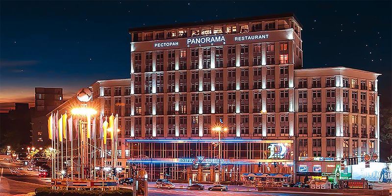Столичний готель "Дніпро" хочуть пустити з молотка за $10 мільйонів