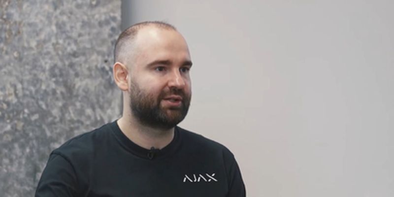 Обходными путями: компания Ajax Systems продолжает работать в России/Александр Конотопский вопреки заявлениям зарабатывает в стране-агрессорке