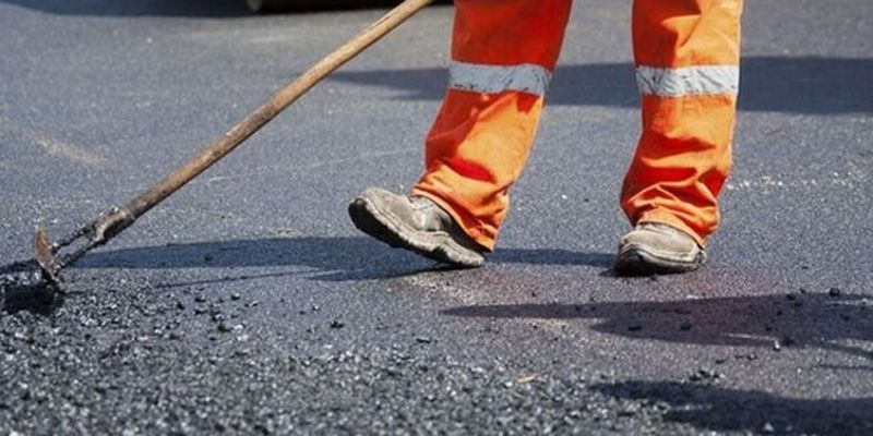 ОГА не использовали 2,8 млрд гривень на ремонт дорог, – советник премьера Голик