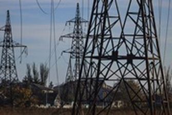 Укрэнерго: дефицит в энергосистеме снизился до 25%