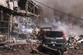 Вибух із пожежею в ТЦ "Сурмалу": кількість загиблих зросла до 5