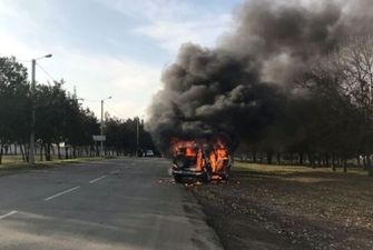 Под Одессой загорелось авто с полицейскими: подробности жуткого ЧП
