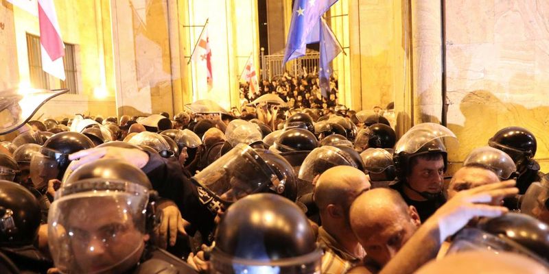 Поліція Тбілісі відпустила всіх затриманих учасників антиросійських протестів