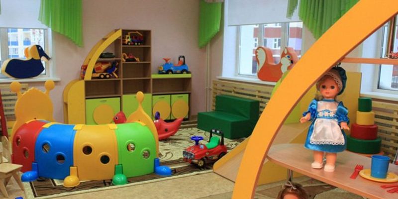 Одесскую воспитательницу уволили за издевательство над детьми