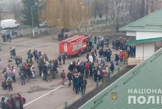 Под Киевом в школе распылили слезоточивый газ: детей эвакуировали