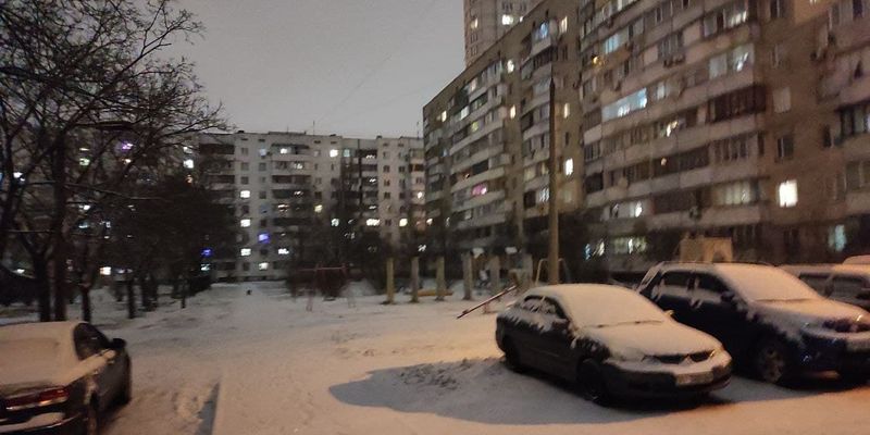Киев накрыло сказочным снегом: опубликованы фото и видео