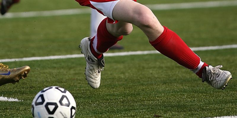 15-й тур футбольной Премьер-лиги продолжат матчи во Львове и Киеве