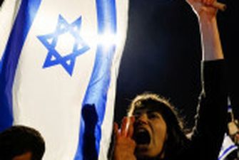 Звільнення міністра оборони Ізраїлю викликало масові протести у країні