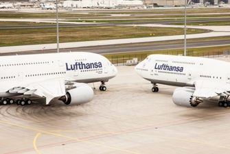 Забастовку у "дочек" Lufthansa продлили до полуночи
