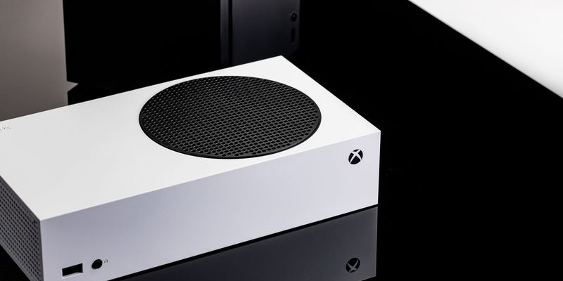 Microsoft о нехватке Xbox Series X|S — улучшений до лета не предвидится