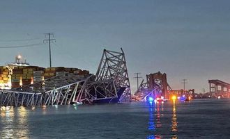 В Балтиморе достали всего два тела из гавани после обвала моста