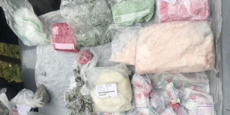Правоохоронці в Житомирі спалили вилучених наркотиків на два мільйони гривень
