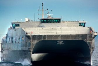 В Черное море вошел десантный корабль США: опубликованы фото