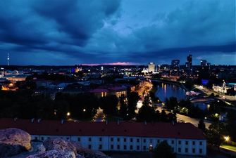 Зеленский присвоил Вильнюсу статус "Город-спаситель" за помощь Украине