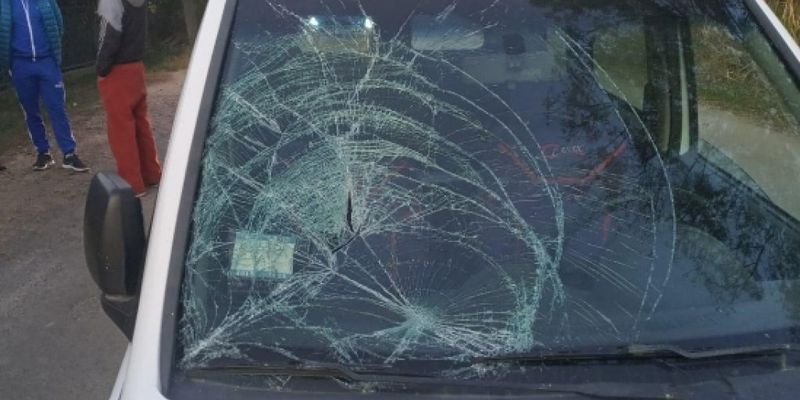 Пьяный водитель Opel сбил 13-летнюю девочку на Закарпатье