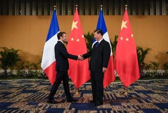 Деэскалация и уважение суверенитета Украины: Макрон и Си Цзиньпин встретились на полях саммита G20