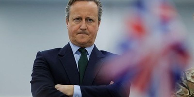 Британский десант в США: как Кэмерон уговаривал трампистов помочь Украине/Несмотря на встречу главы британского МИД с экс-президентом США, не похоже, что позиция последнего сдвинулась с места