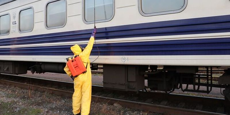 В ГСЧС признали, что в поезде "Рига-Киев" был зараженный COVID-19