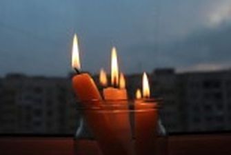 Полтавщину накрила негода: 32 населені пункти залишилися без світла