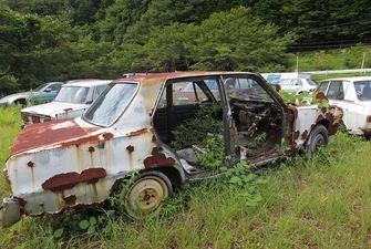 Обнаружено кладбище редких и коллекционных японских авто