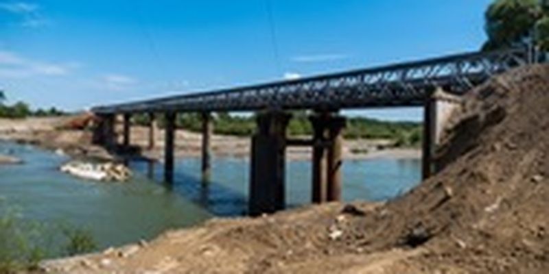 В Украине запустили один из самых длинных временных мостов
