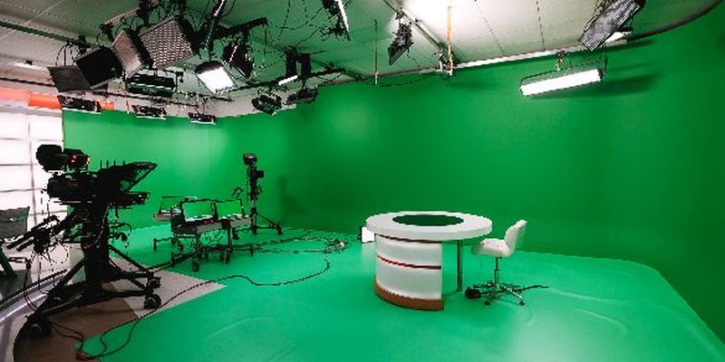 «Вікна-новини» повертаються в ефір каналу СТБ з першою в Україні студією з віртуальною декорацією