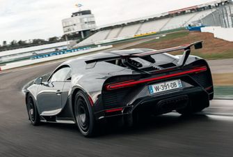 Богатые тоже плачут: Bugatti Chiron ценой 3,6 млн долларов отзывают из-за трещин в шинах