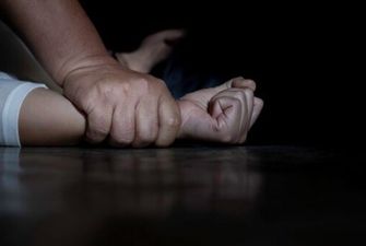 На Закарпатье трое несовершеннолетних ребят напали и изнасиловали 14-летнюю девушку