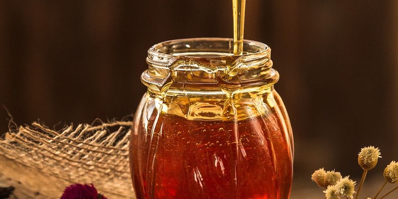 Саудівська Аравія зацікавлена в імпорті меду та рибної продукції з України