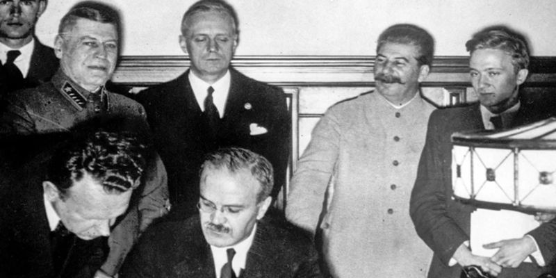 Росія прагне відбілити поділ Польщі між СРСР і Німеччиною