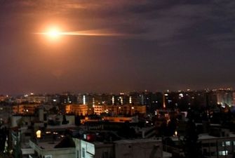 Израиль нанес авиаудары по сектору Газа в ответ на обстрелы