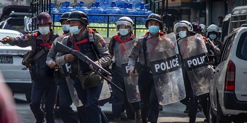 В Мьянме атаковали полицейский участок: 10 жертв