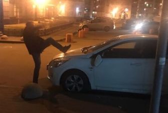 Крушил авто и кричал: "герой России" устроил дебош на паркинге в Петербурге. Фото и видео