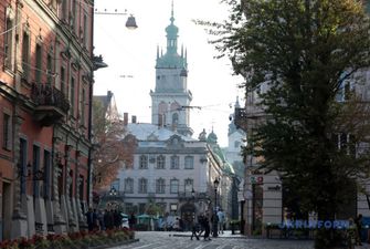Во Львове проведут 40 бесплатных экскурсий ко Дню туризма