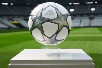 Футбол: на мяче финала ЛЧ слово «мир» написано кириллицей и латиницей